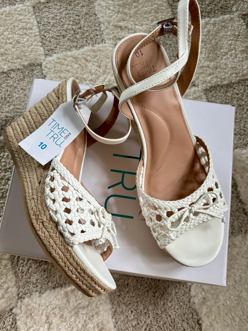 Time and Tru Women’s Bow Espadrille Wedge Sandals Size 10 White Ankle Strap NWT